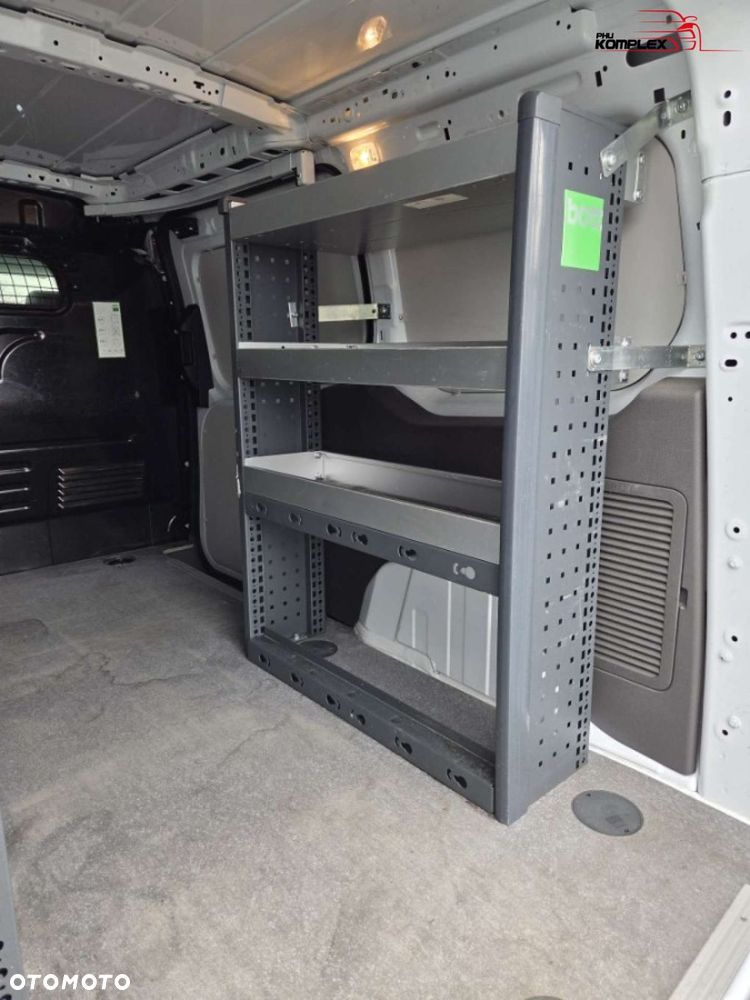 Ford Transit Connect - 22