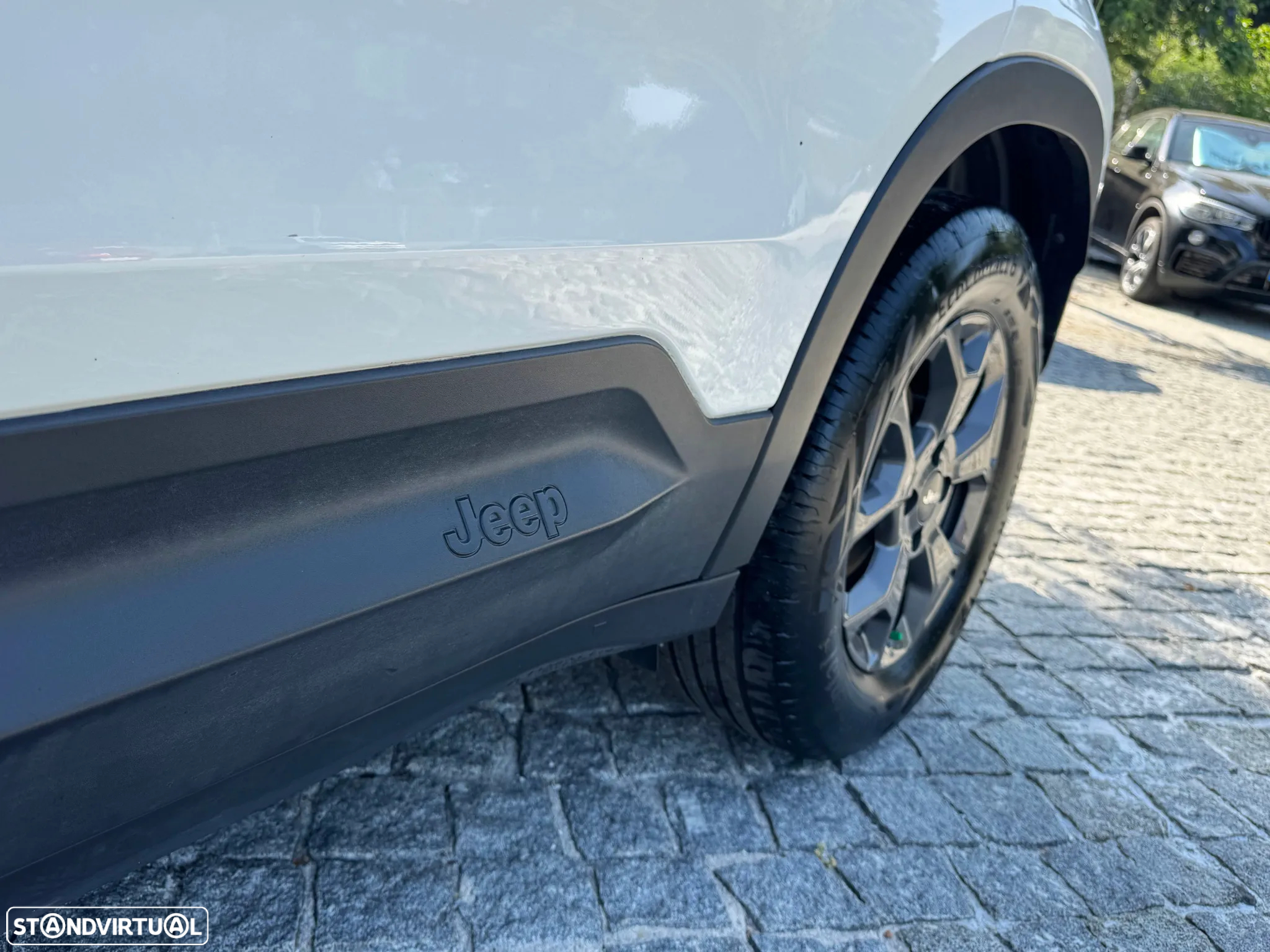 Jeep Avenger 54 kWh Longitude - 38