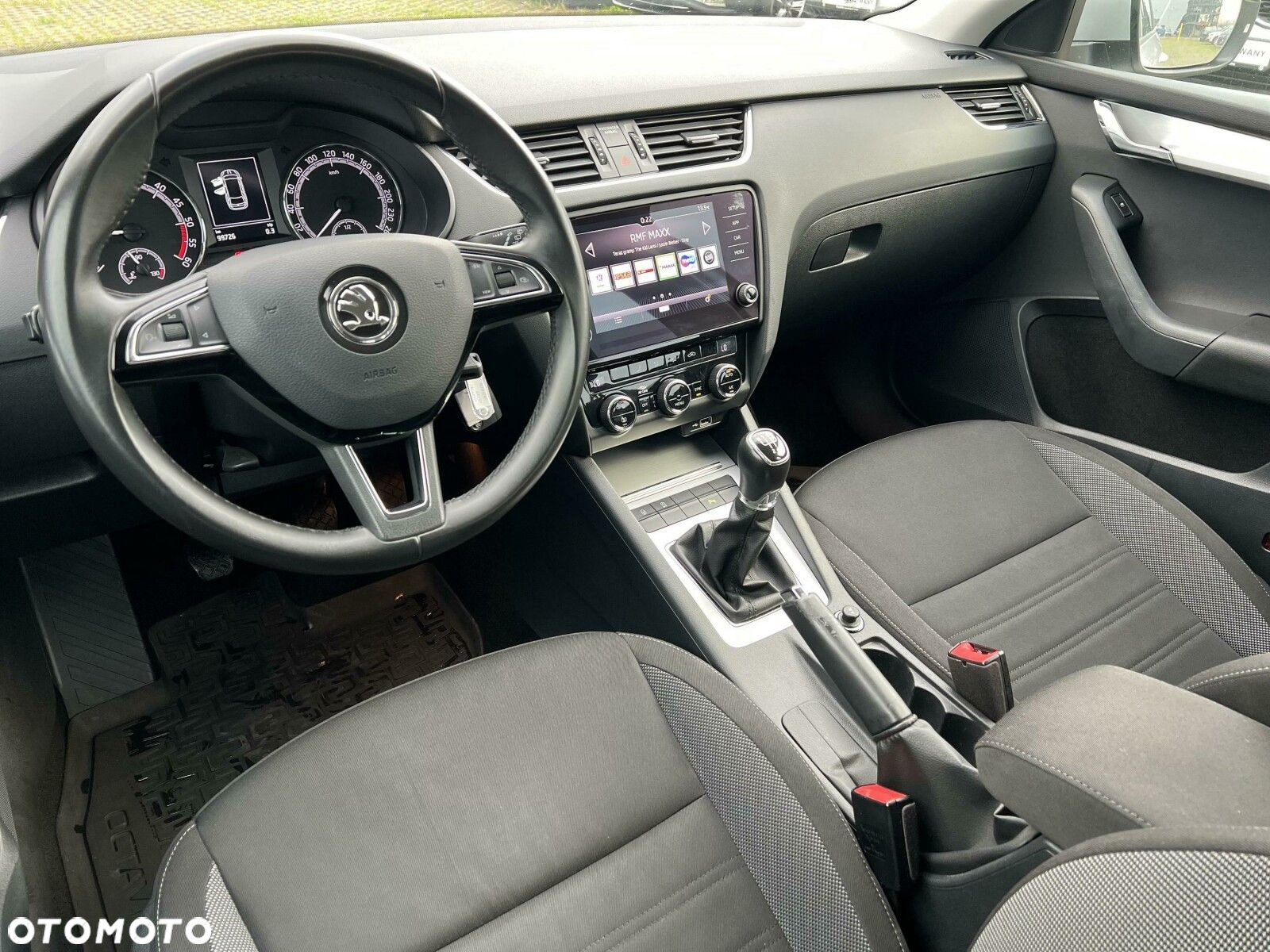 Skoda Octavia - 10