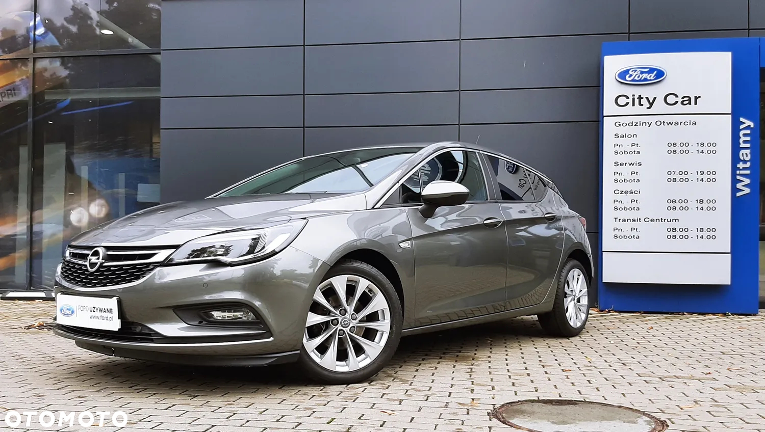 Opel Astra V 1.4 T Dynamic - 11