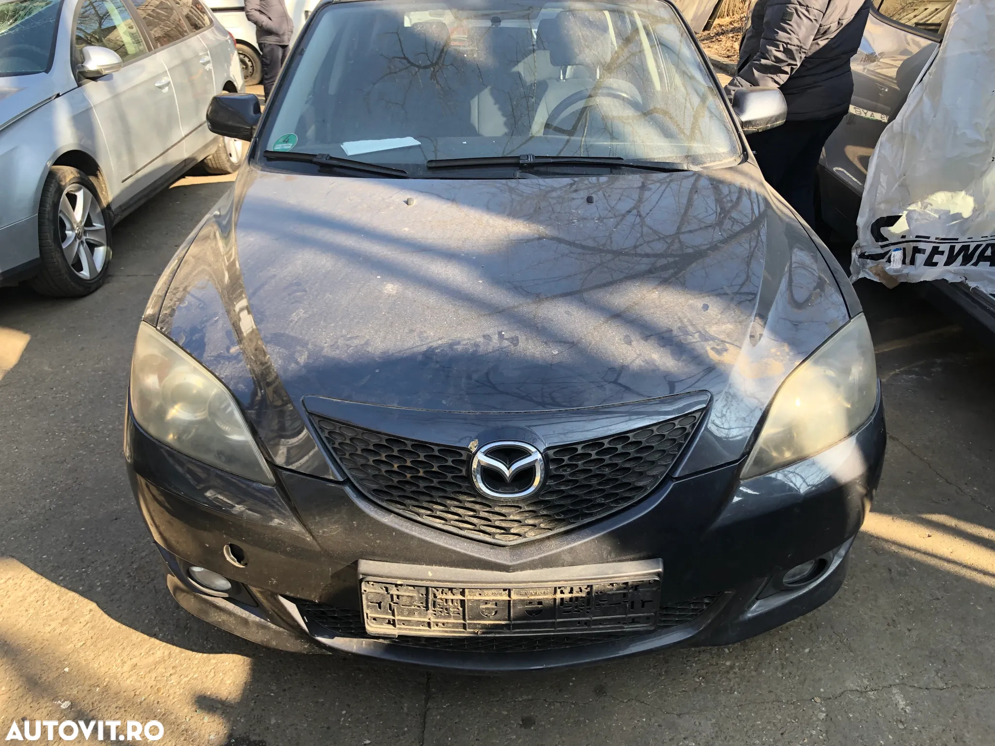 Dezmembrez Mazda 3 1.6 diesel 2006 gri - 5