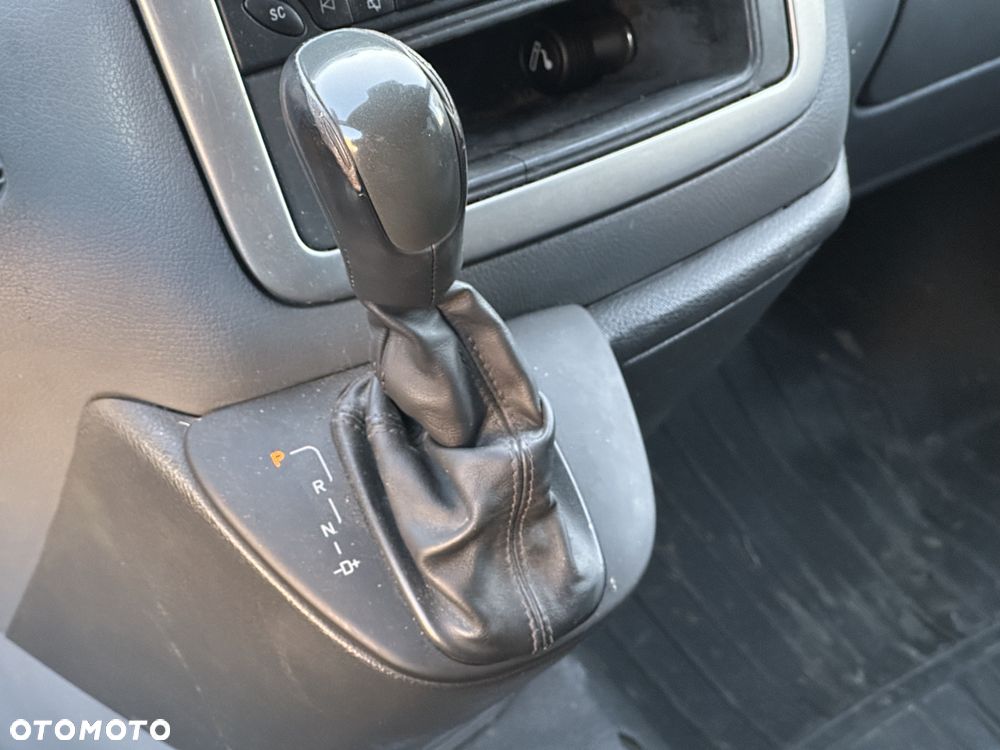 Mercedes-Benz Vito - 12