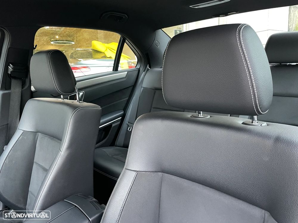Mercedes-Benz E 300 Bluetec Hybrid Avantgarde - 19