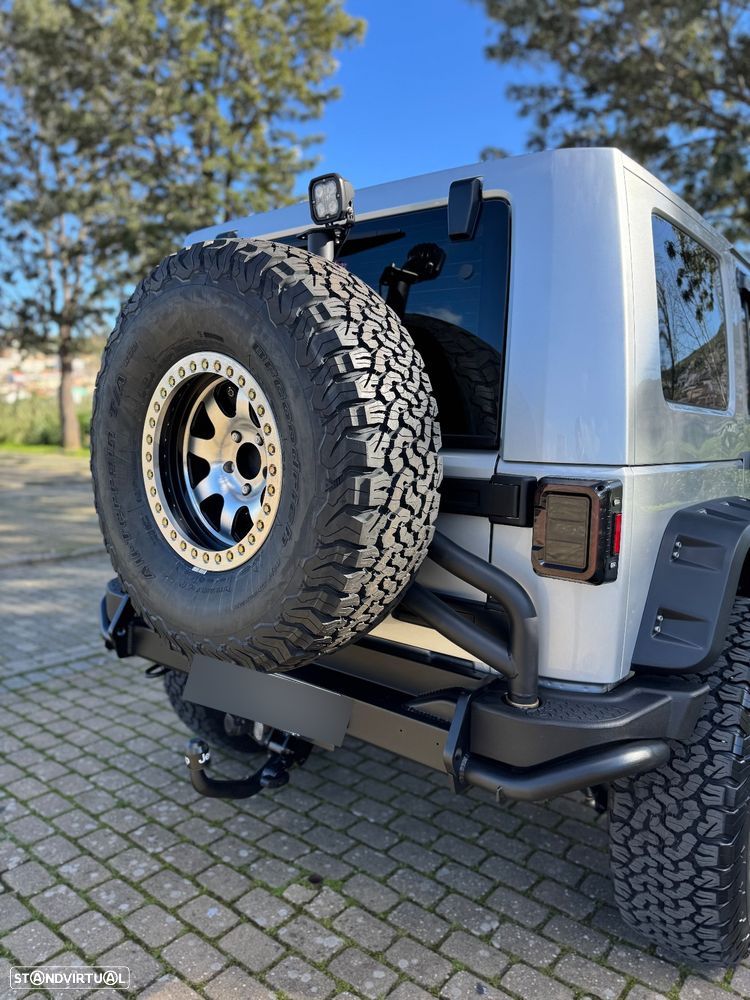 Jeep Wrangler Unlimited 2.8 CRD ATX Sahara Limited - 13
