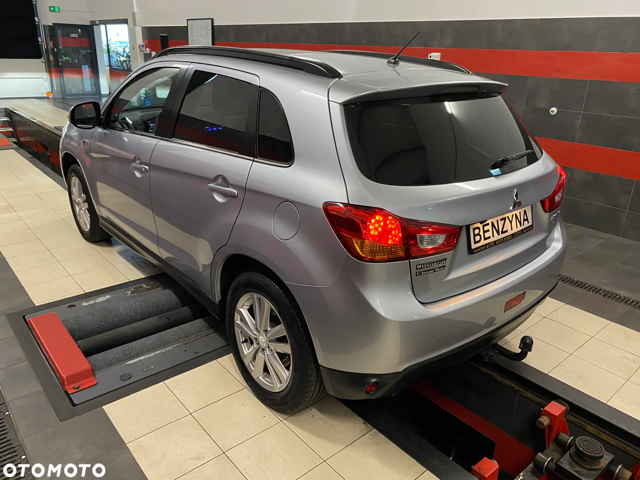 Mitsubishi ASX 1.6 Instyle - 9