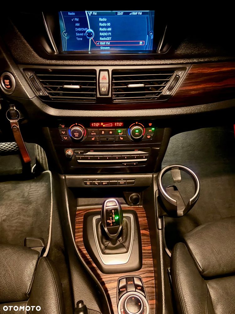BMW X1 - 16