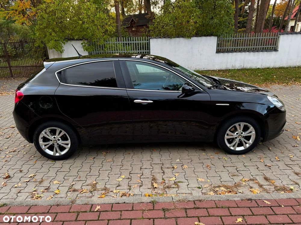 Alfa Romeo Giulietta 1.6 JTDM 16V Business - 18