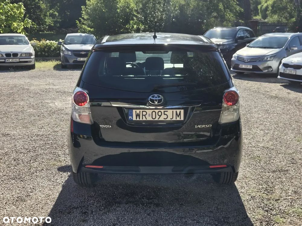 Toyota Verso 1.8 Premium - 15
