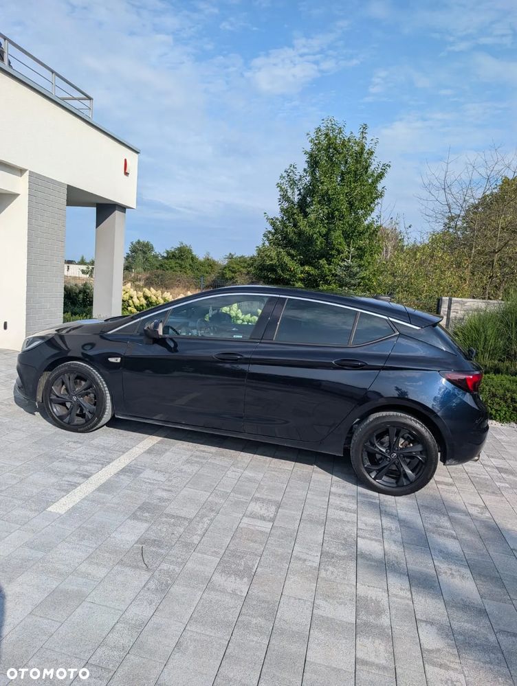 Opel Astra V 1.6 T Dynamic S&S - 16