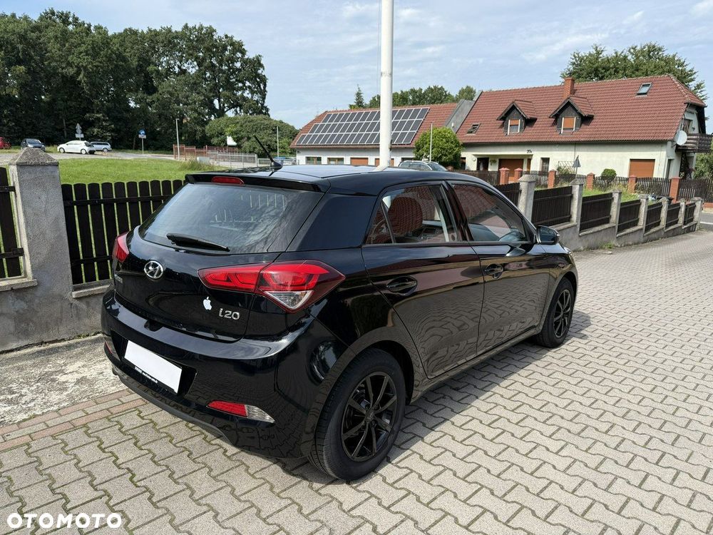 Hyundai i20 1.2 Fresh - 3