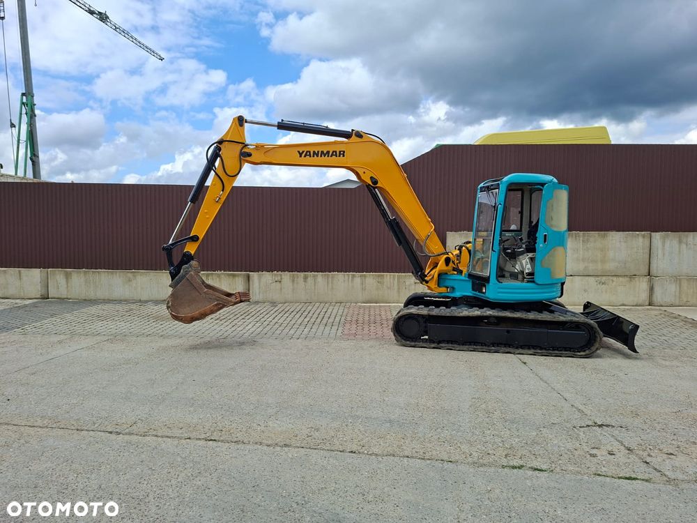 Yanmar vio70 - 1