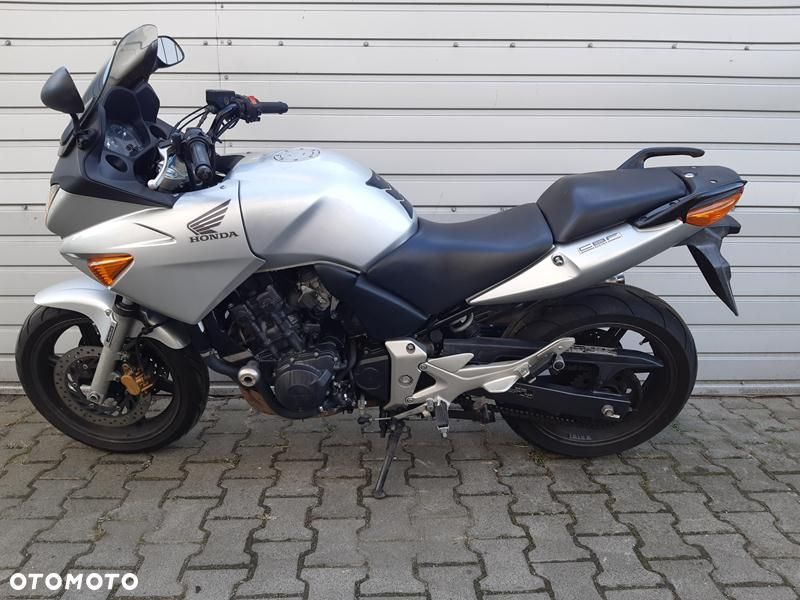 Honda CBF - 2