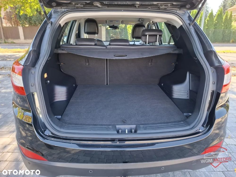 Hyundai Tucson blue 1.7 CRDi 2WD Style - 14
