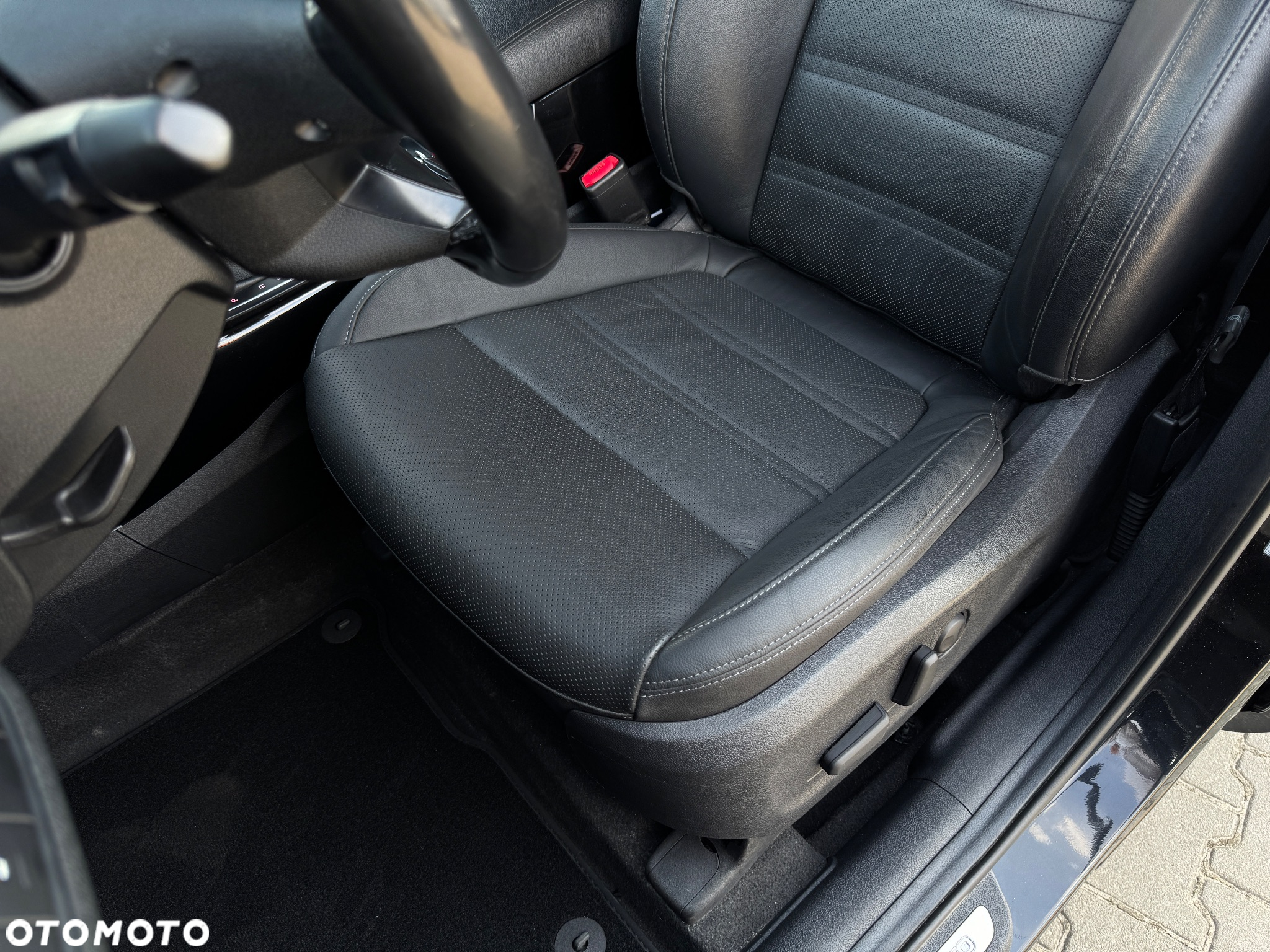 Kia Sorento 2.0 CRDI L - 12