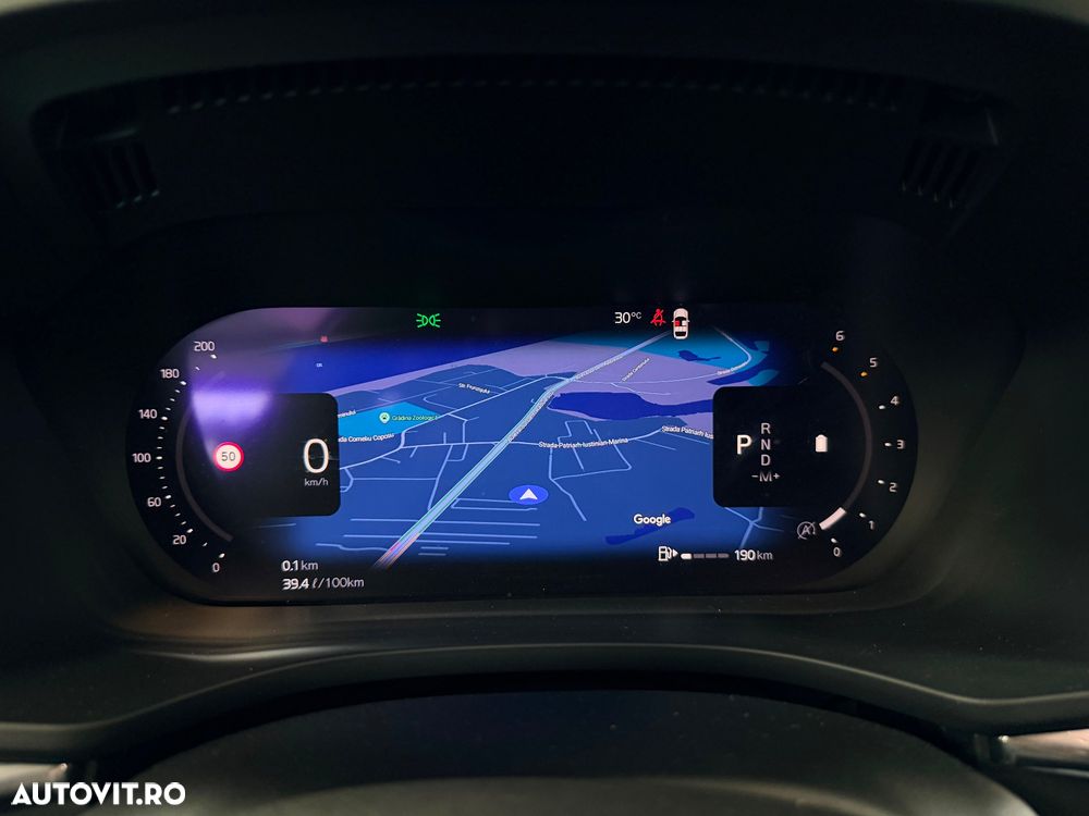 Volvo XC 60 B4 MHEV AT AWD Core - 21