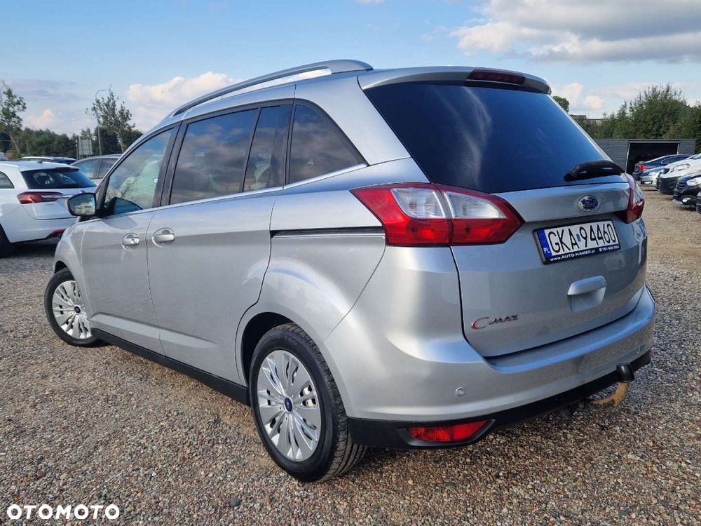 Ford Grand C-MAX - 3