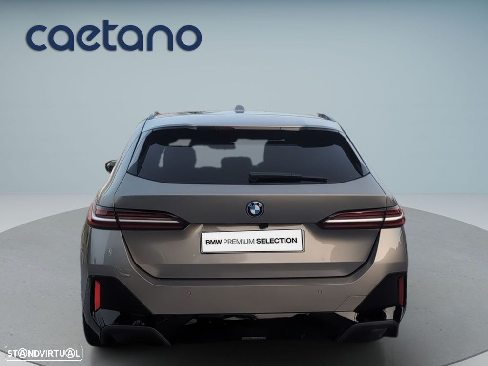 BMW 530 e Pack Desportivo M - 7