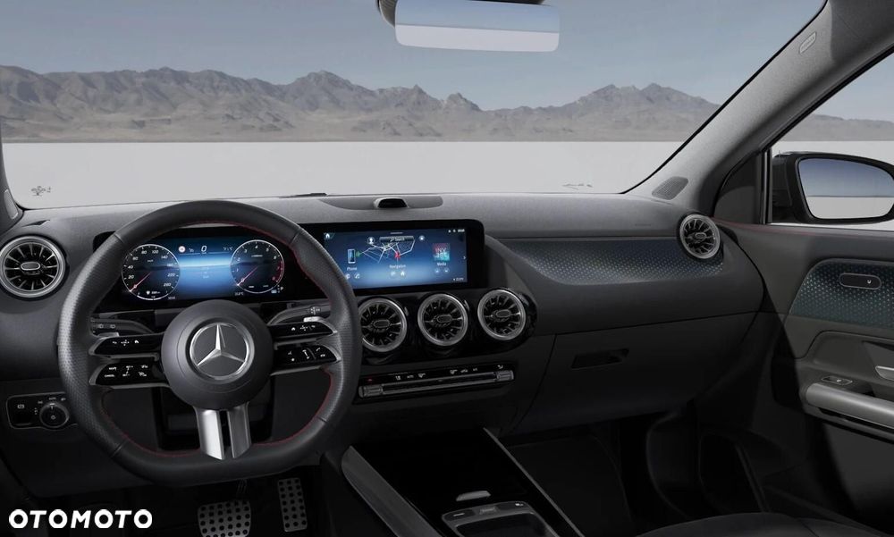 Mercedes-Benz GLA - 5