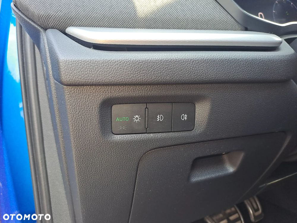 Skoda Octavia 2.0 TDI Style DSG - 22