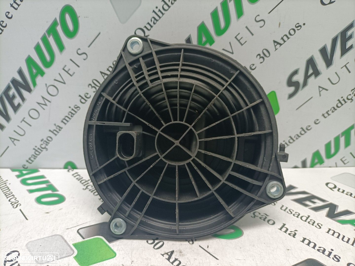 Interruptor / Switch / Botão Da Mala Volkswagen Polo (6R1, 6C1) - 2