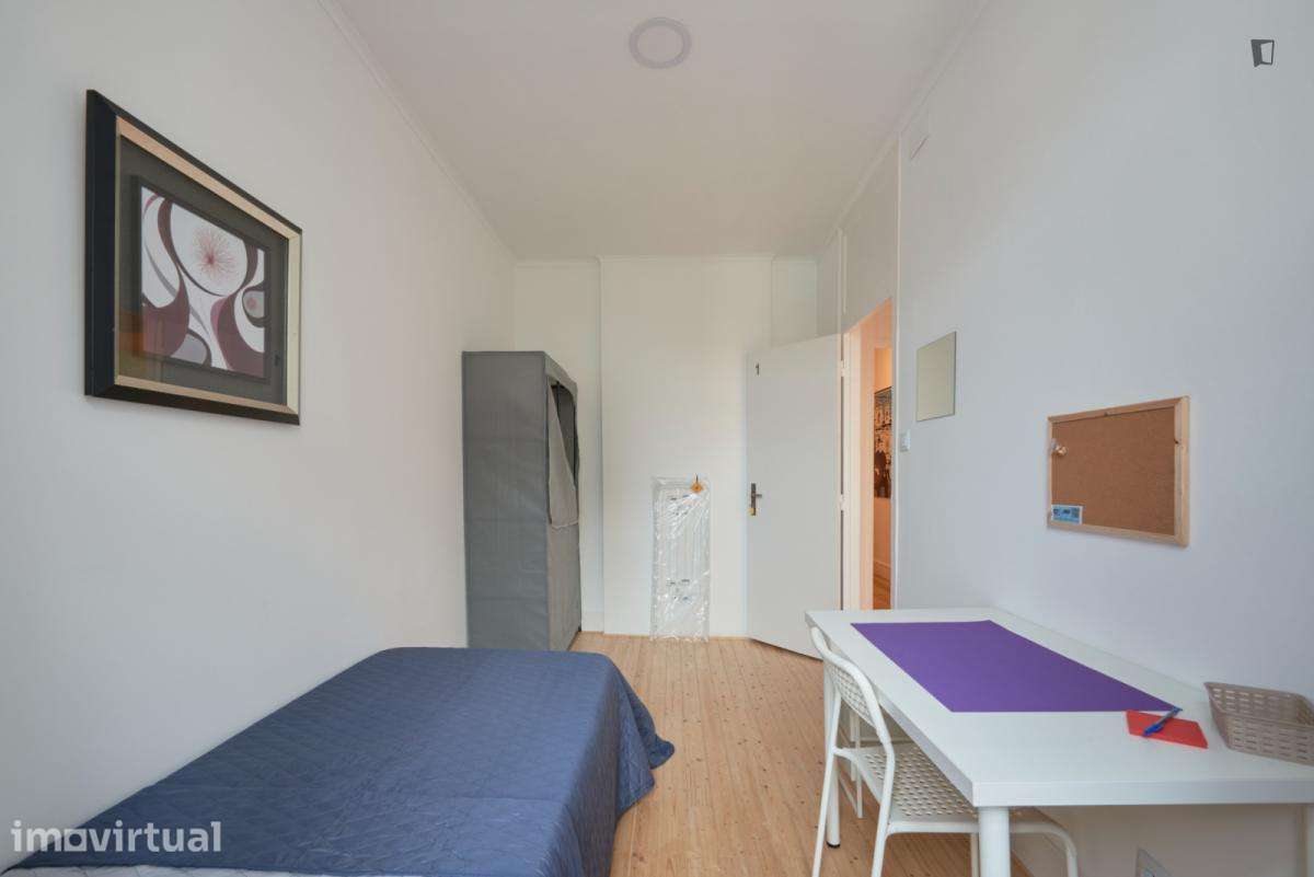 Quarto - localizado em Arroios Lisbon - Grande imagem: 5/47