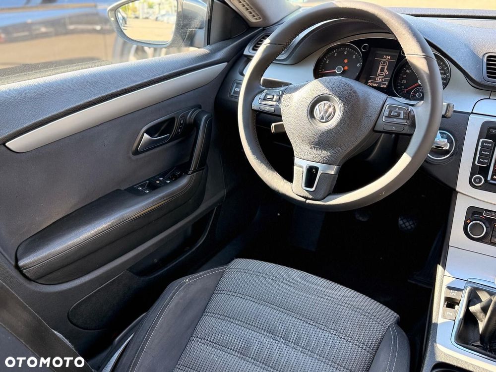 Volkswagen Passat CC 1.8 TSI - 14