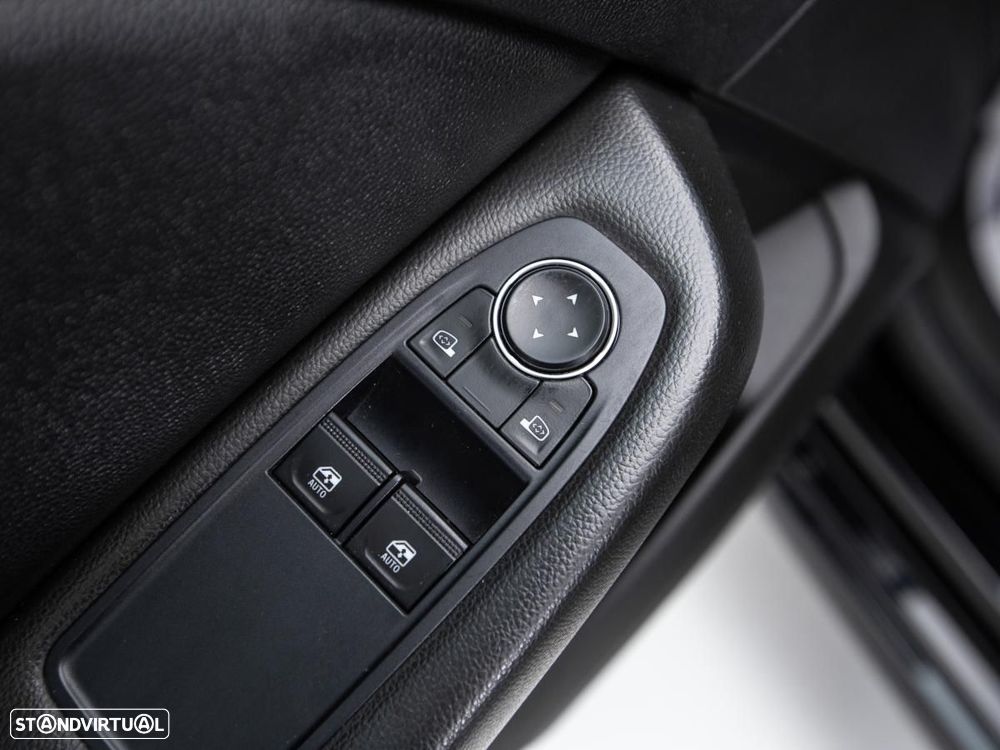 Renault Clio - 12
