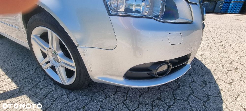 Audi A4 Avant 2.0 TDI DPF quattro - 9