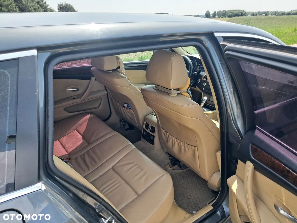 BMW Seria 5 - 8