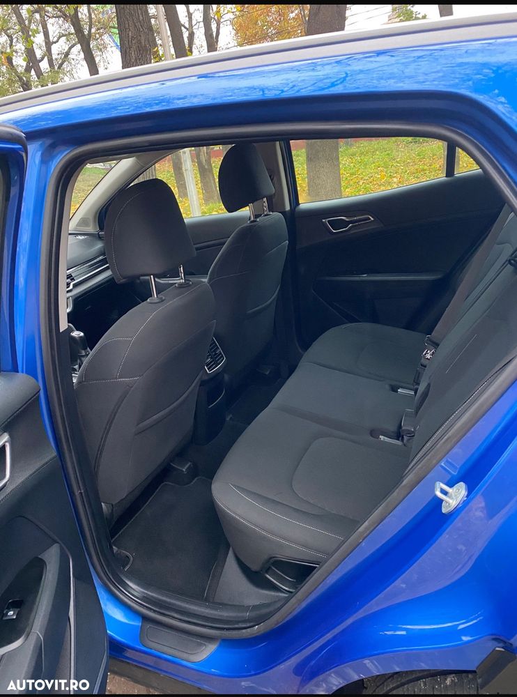 Kia Sportage 1.6 T-GDI 6MT 4x2 Business Line - 4