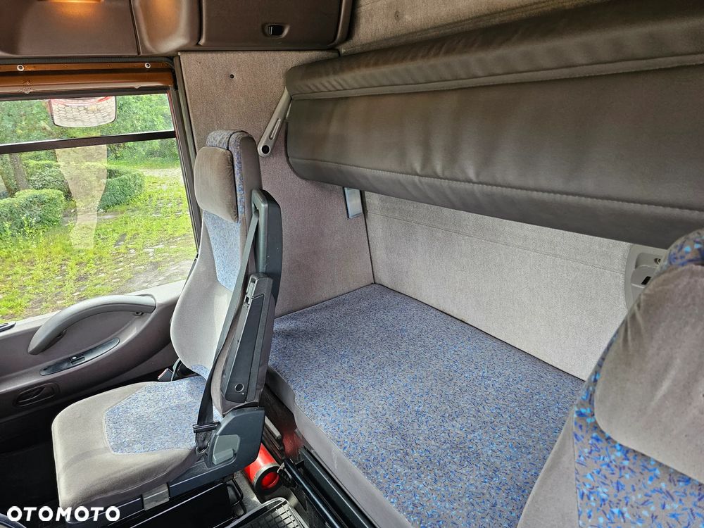 Renault Magnum Low Deck - 10