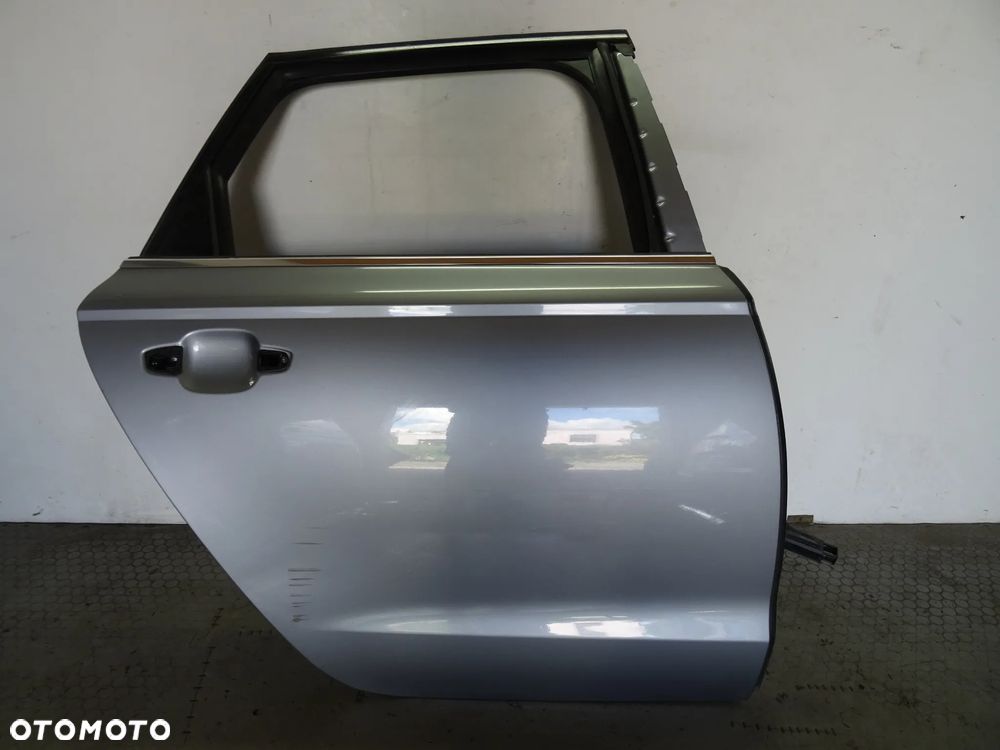 LX7P drzwi prawe tyl Kombi Audi A6 C7 czesci - 1
