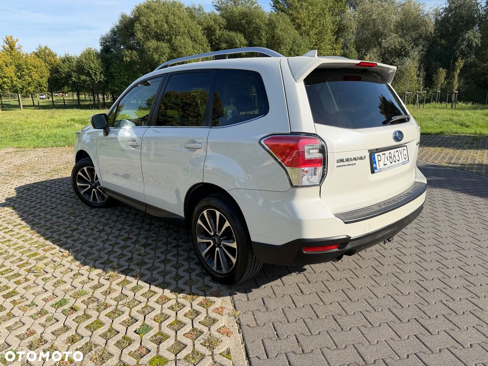 Subaru Forester 2.0 XT Platinum Lineartronic - 8