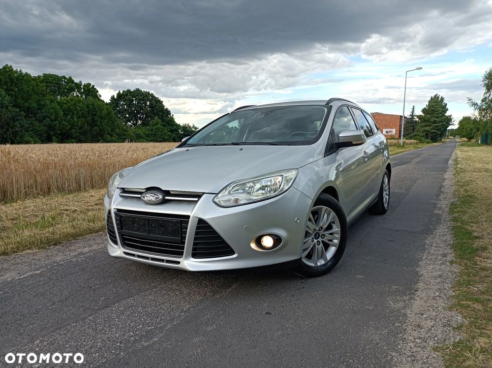 Ford Focus 1.6 TDCi DPF SYNC Edition - 1