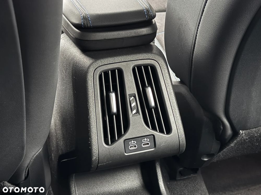 BMW X1 sDrive18i M Sport - 28