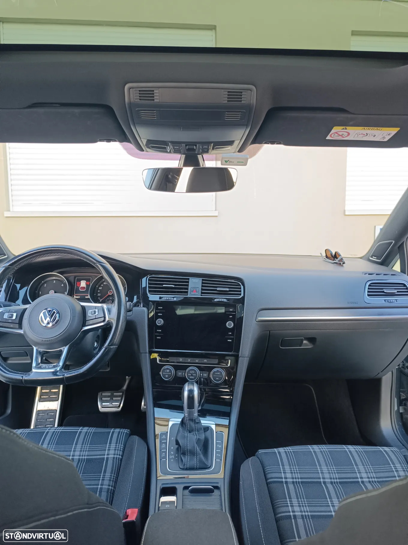 VW Golf 2.0 TDi GTD DSG - 5