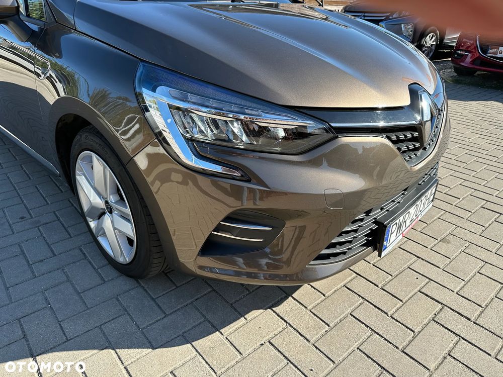 Renault Clio - 36