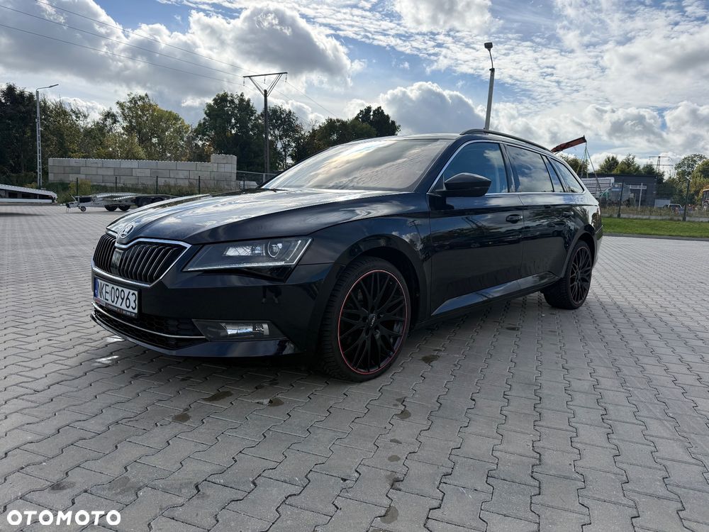 Skoda Superb 2.0 TDI SCR 4x4 Style DSG - 3