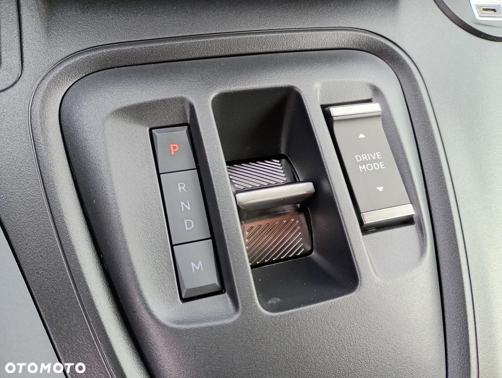 Opel Combo MPV L2 1.5 130KM Automat - 28