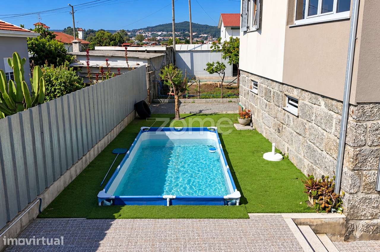 Moradia individual em Bairro - Grande imagem: 5/30