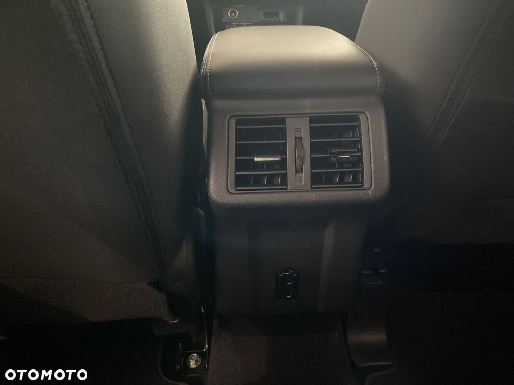 Mitsubishi Outlander - 13