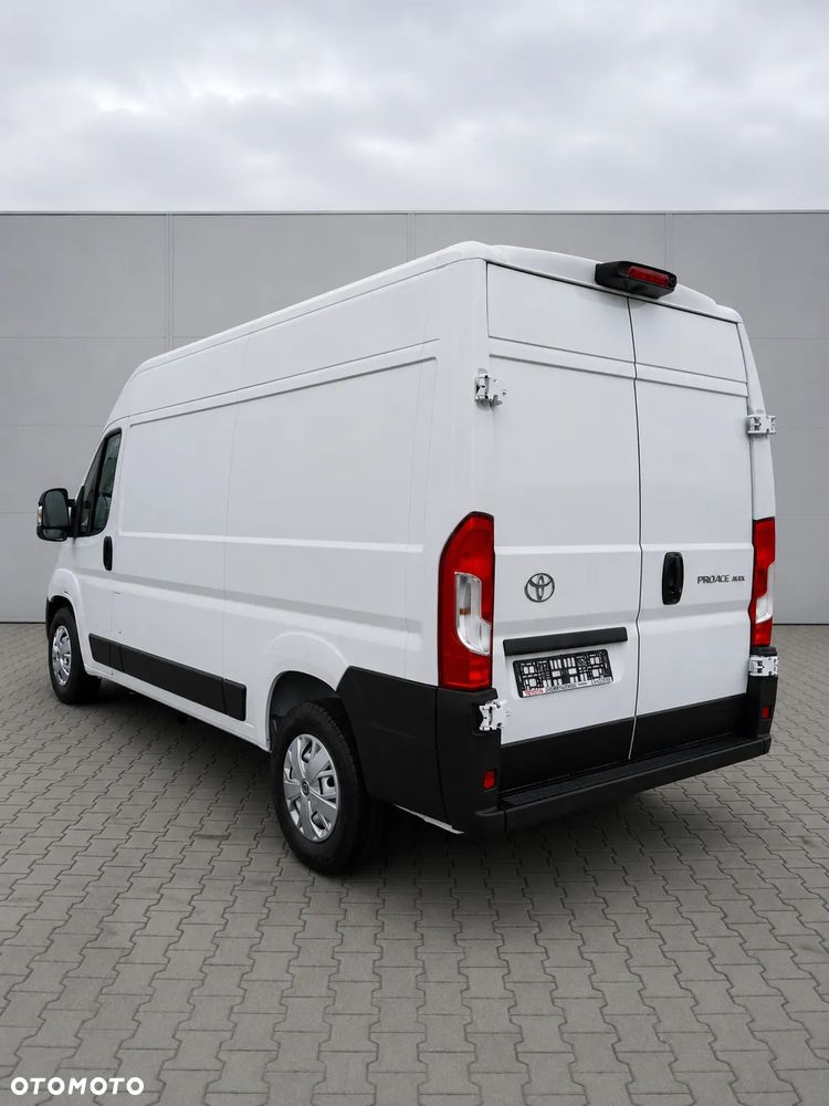 Toyota Proace MAX - 5