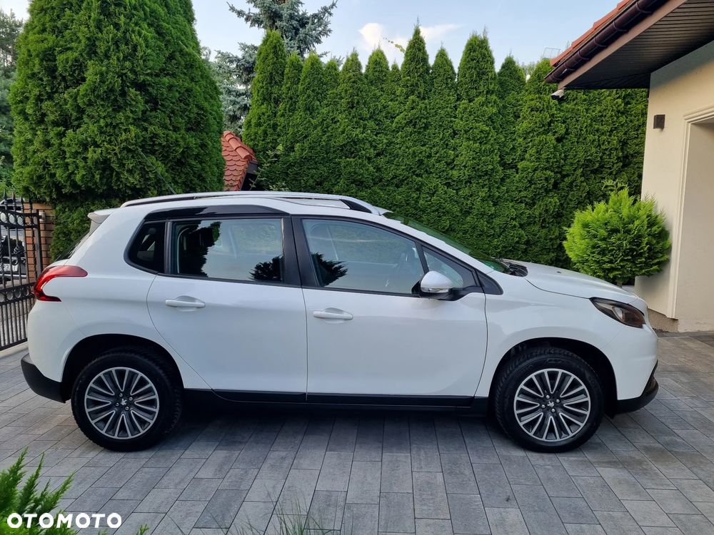 Peugeot 2008 1.2 Pure Tech Active EU6 - 12