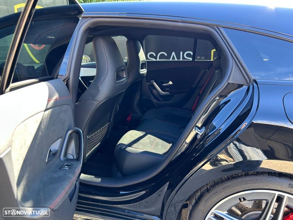 Mercedes-Benz CLA 45 AMG S Shooting Brake 4Matic+ - 39