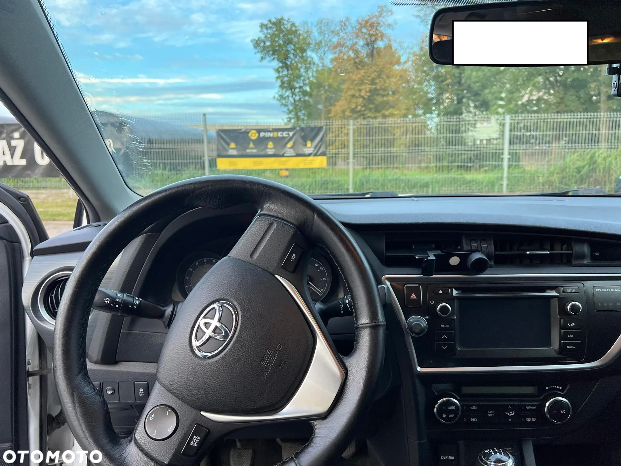 Toyota Auris 1.4 D-4D Active - 7