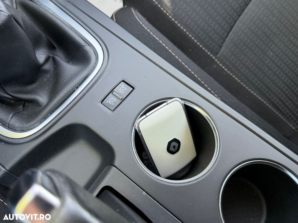 Renault Megane ENERGY dCi 110 BUSINESS - 17