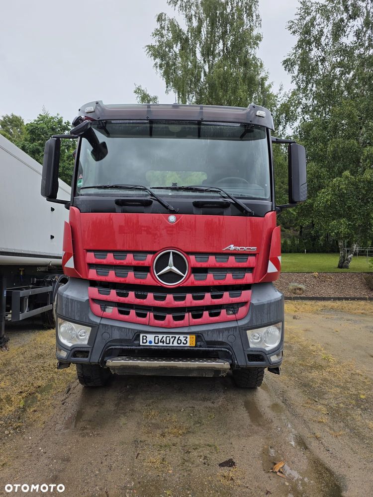 Mercedes-Benz Arocs 1843 - 4