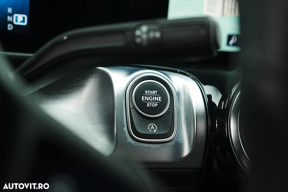 Mercedes-Benz GLB 200 d 4MATIC 8G-DCT Progressive - 37