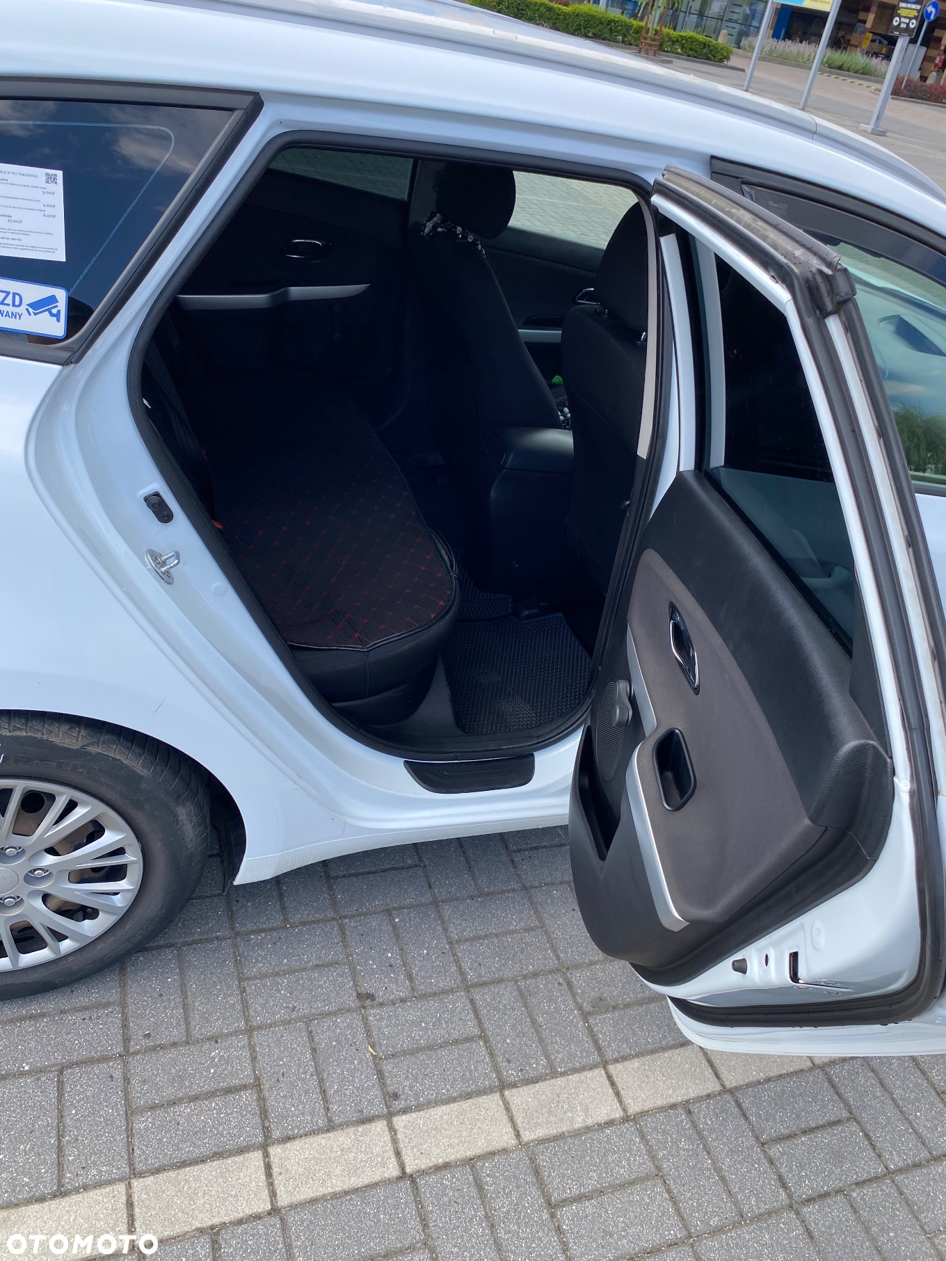 Kia Ceed Cee'd 1.6 CRDi M - 10