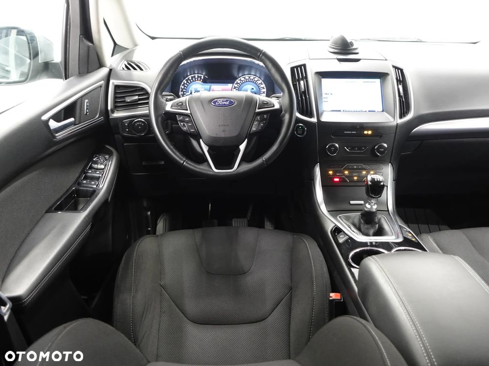 Ford S-Max 2.0 EcoBlue Titanium - 29